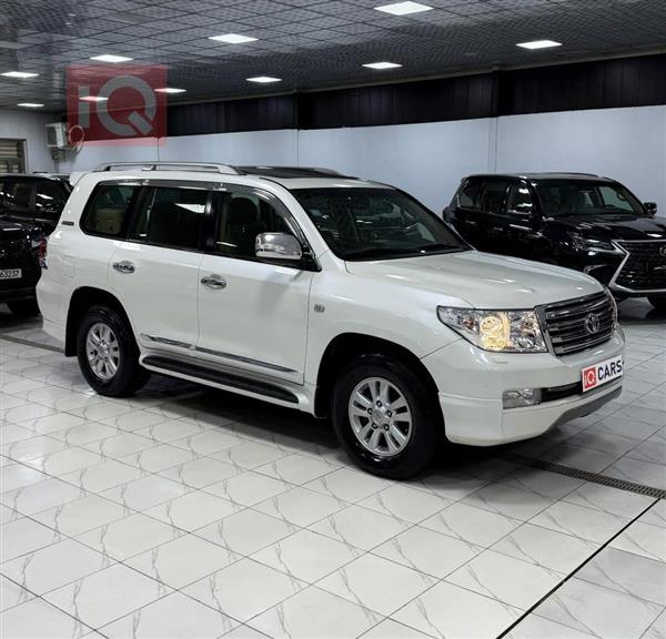 تويوتا لاندكروزر 2011 للبيع في العراق -  بغداد